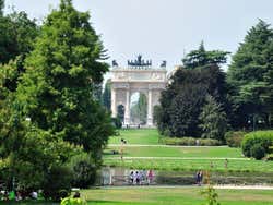 Parque Sempione y Arco della Pace