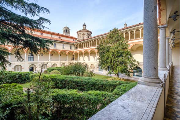 Entrada al Museo Nacional de Ciencia y Tecnología Leonardo da Vinci